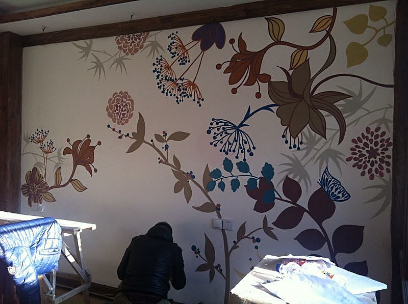 彩绘艺术与地坪工程的融合 打造昆明酒店的独特美学空间